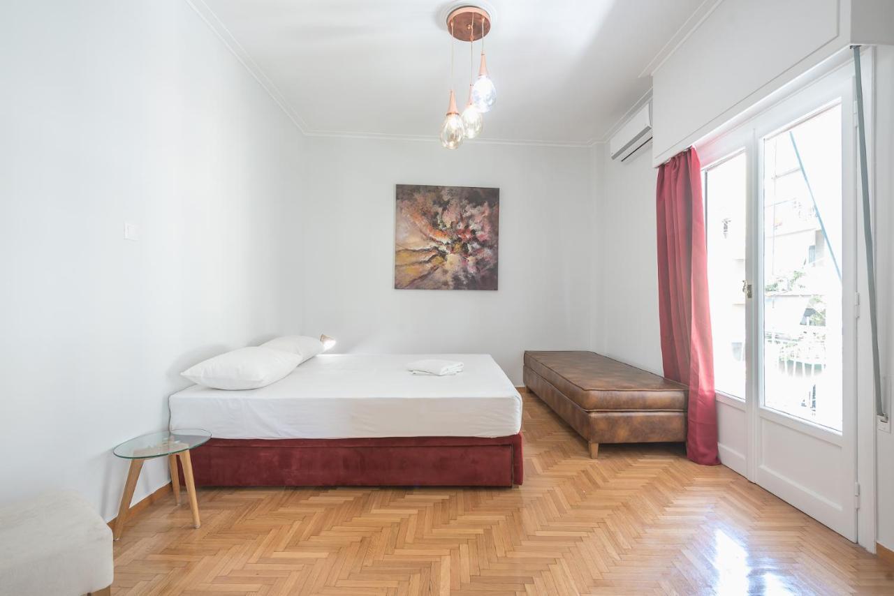 Victoria Best Apartments เอเธนส์ ภายนอก รูปภาพ