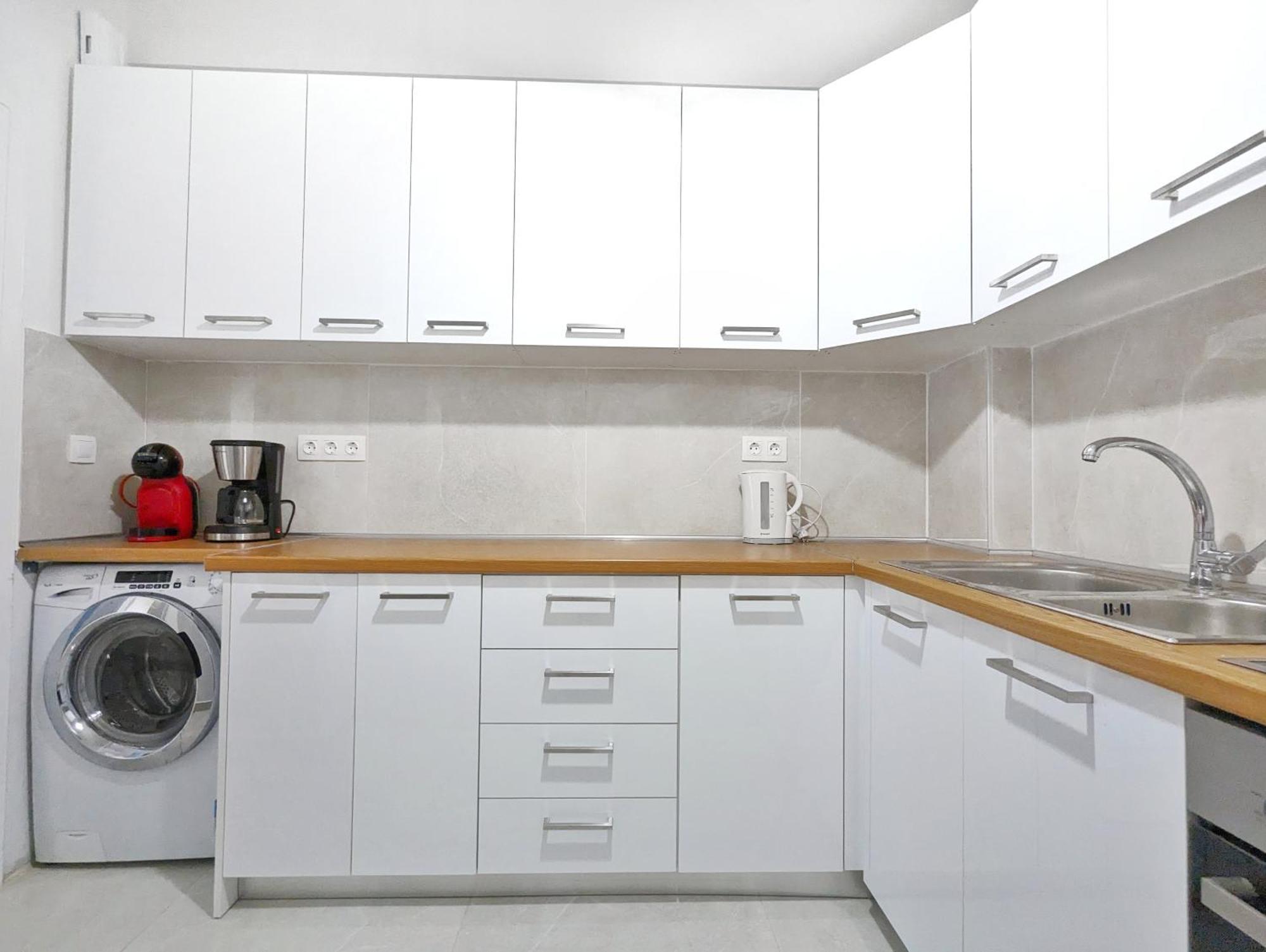 Victoria Best Apartments เอเธนส์ ภายนอก รูปภาพ