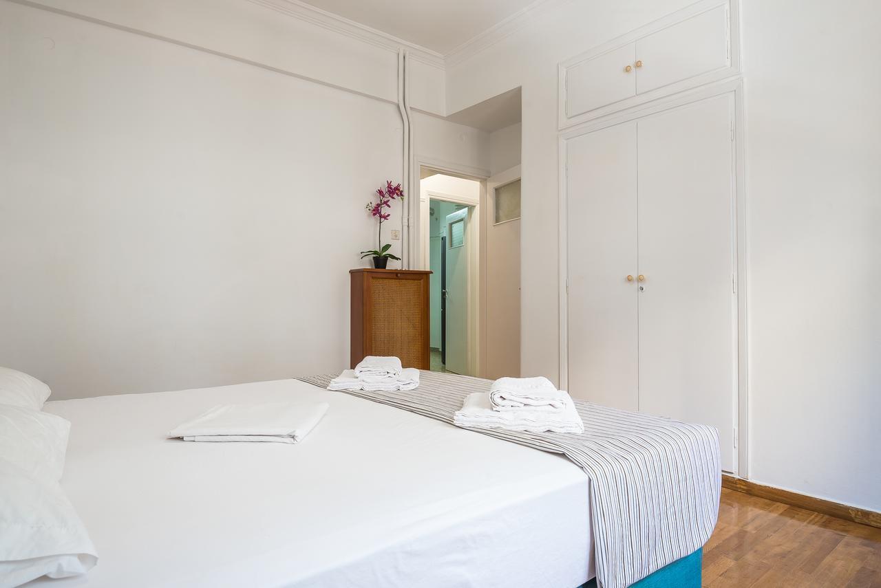 Victoria Best Apartments เอเธนส์ ภายนอก รูปภาพ