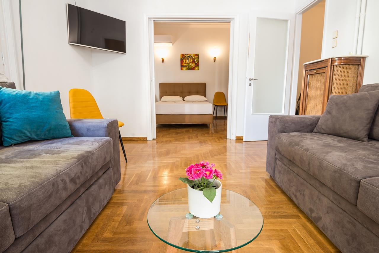 Victoria Best Apartments เอเธนส์ ภายนอก รูปภาพ